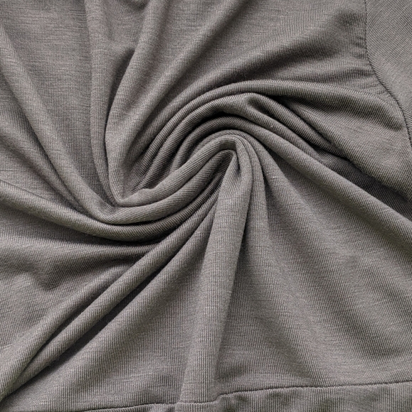 Donating Soon!! Boohoo Petite Harriet Basic LS Skater Dress - Picture 12 of 12